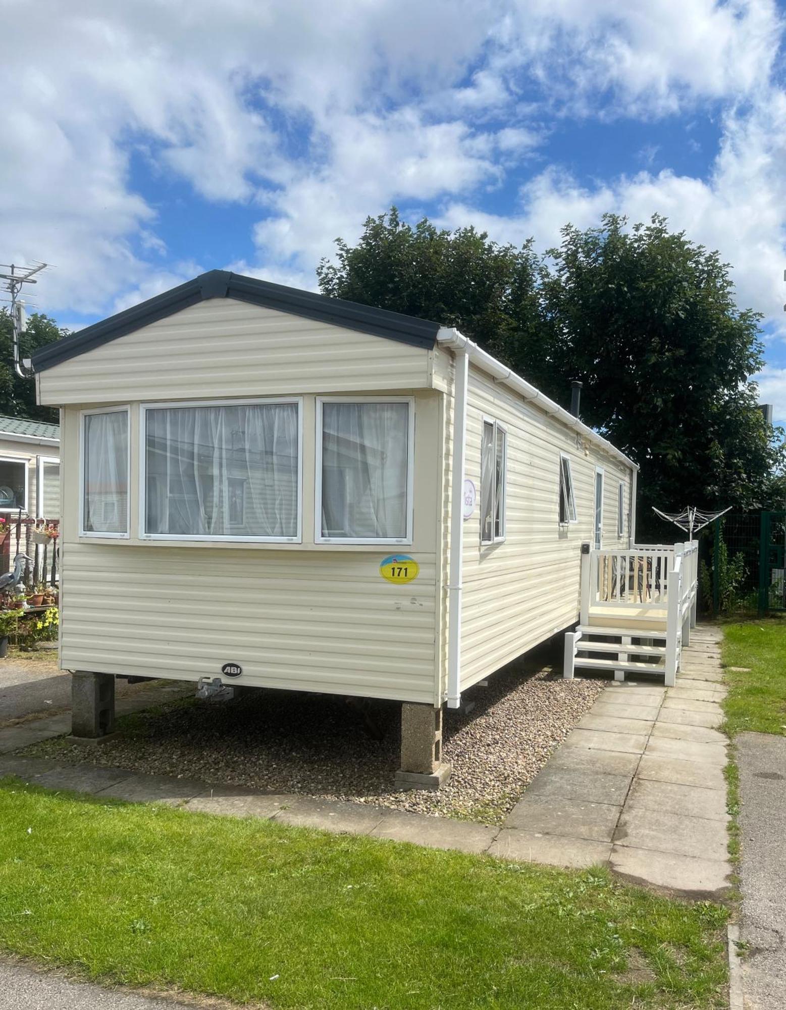 אינגולדמלס The Luxury Wolds Retreat 6 Berth 3 Bedrooms Beds Made For Arrival Wifi מראה חיצוני תמונה